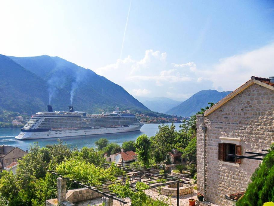 Hill Apartments Kotor Eksteriør billede