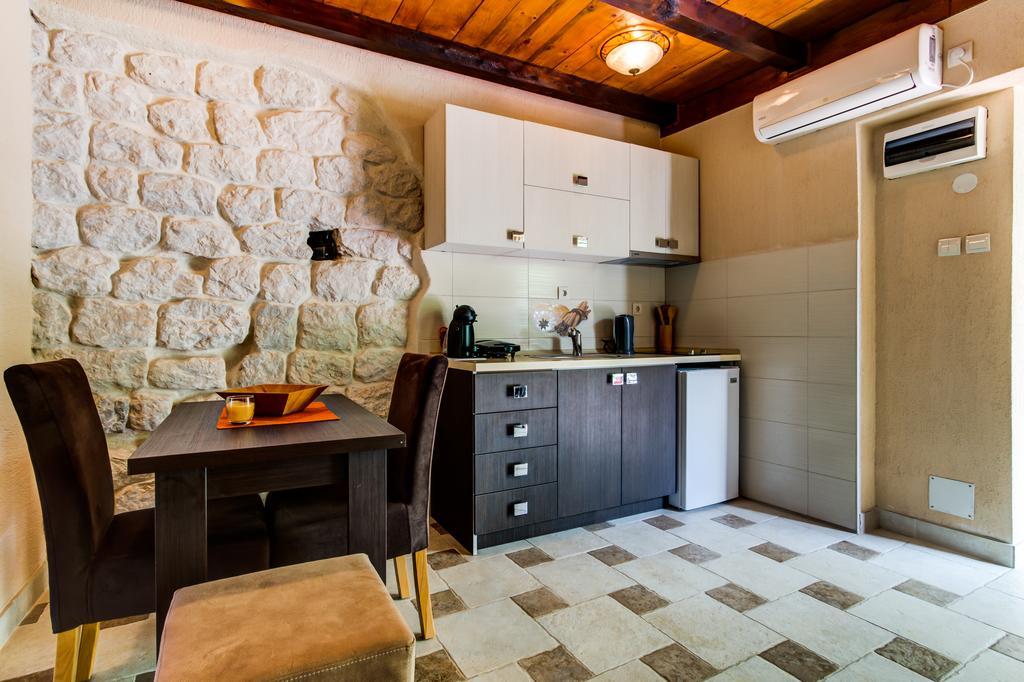 Hill Apartments Kotor Eksteriør billede